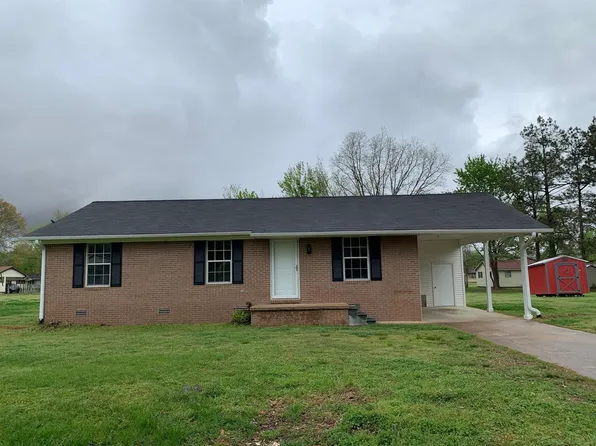 80 Halliburton St, Gates, TN 38037