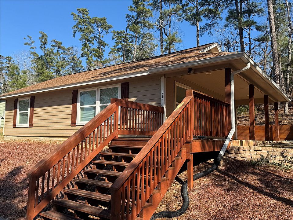 1st image of 534 Oakdale Dr