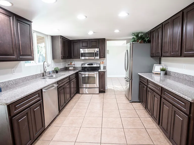 1761 S Henkel Cir — Photo 5
