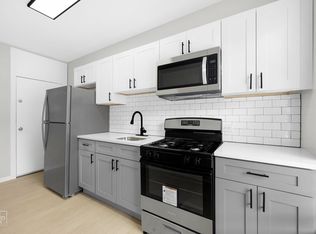 6901 S Merrill Ave #6905-3S, Chicago, IL 60649