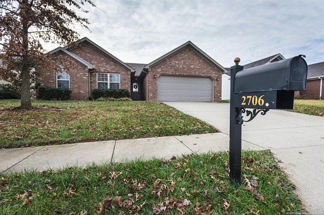 1st image of 2706 Crownpoint Dr