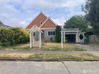 6906 55th Avenue S, Seattle, WA, 98118