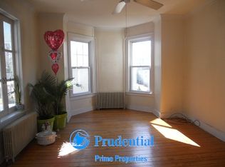 515 Spring St #1, Newport, RI 02840