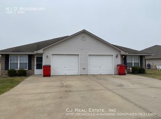 413 NW Woodbury Dr, Grain Valley, MO 64029