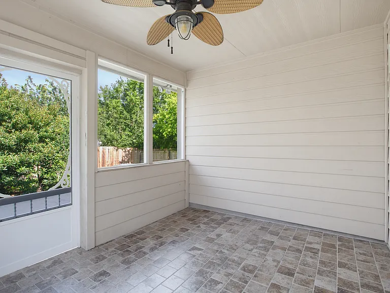 538 Lynx Mountain — Photo 19