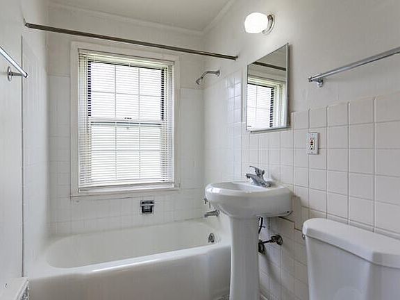 4th image of 101-187 E Fairmount Ave #101