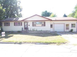 1921 N Hancock St, Fremont, NE 68025