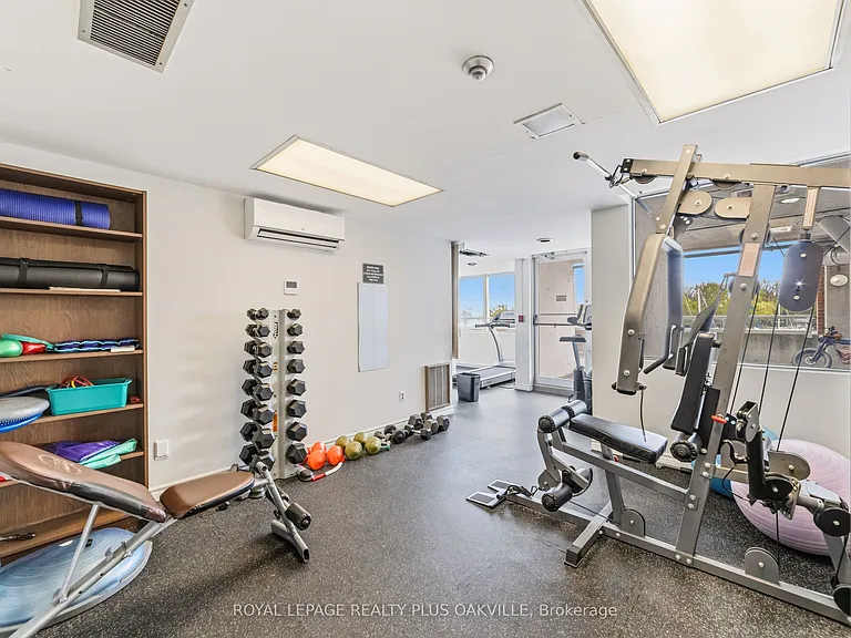 100 Bronte Rd #404 — Photo 30