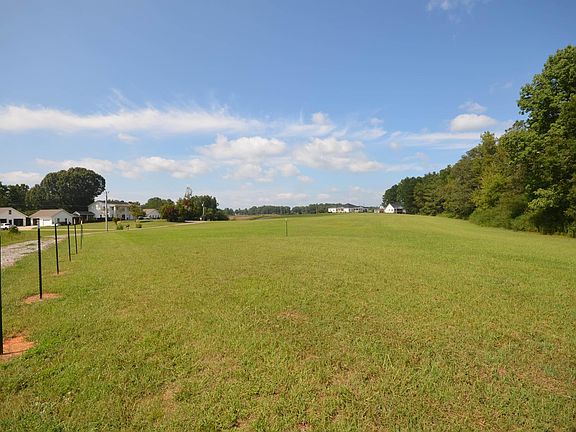 2nd image of 685 County Road 406 #0