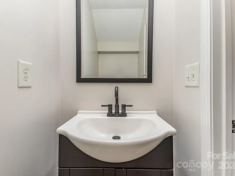 173 Portestowne Way — Photo 10