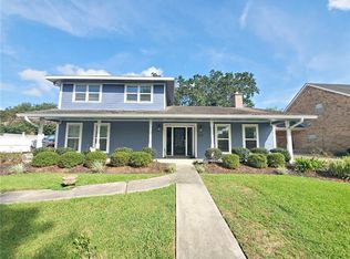 110 Sherwood Dr, Belle Chasse, LA 70037