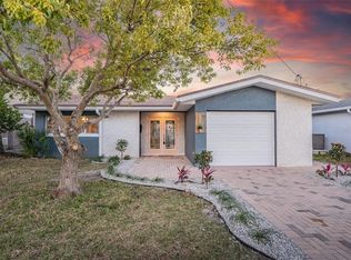 4131 Headsail Dr, New Port Richey, FL 34652