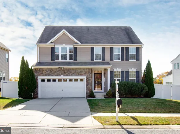 7603 Cedar Farm Dr, Rosedale, MD 21237