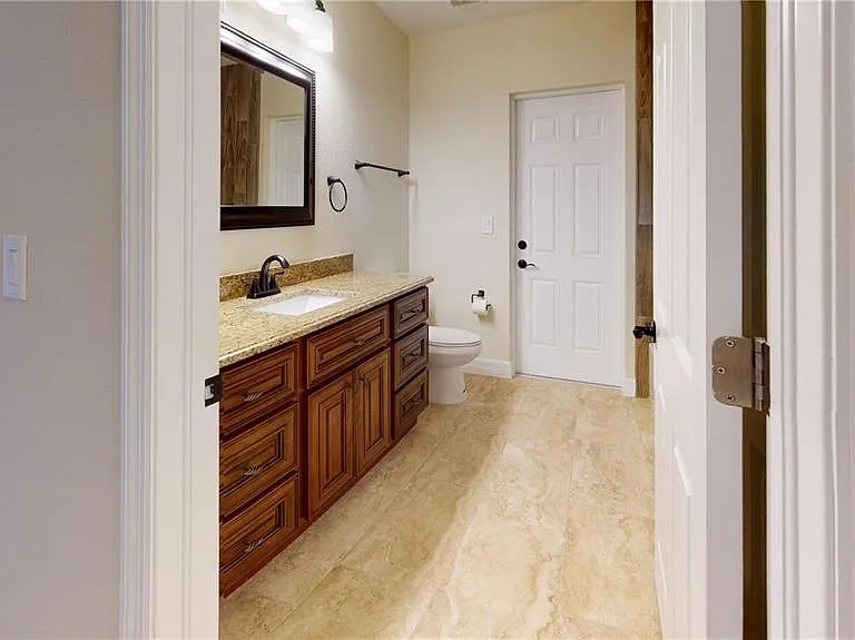 4851 Kennett St — Photo 40