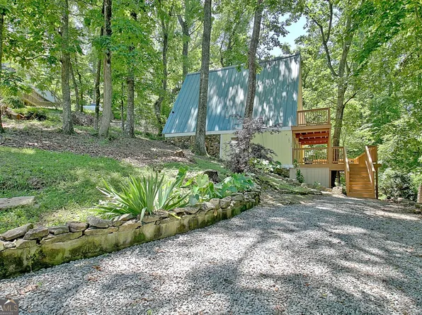 185 Royal Lodge Cir, Warm Springs, GA 31830