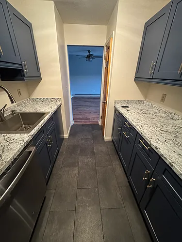12 White Gate Rd #B Photo 1