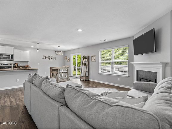 5th image of 140 Jesse Baker Ln