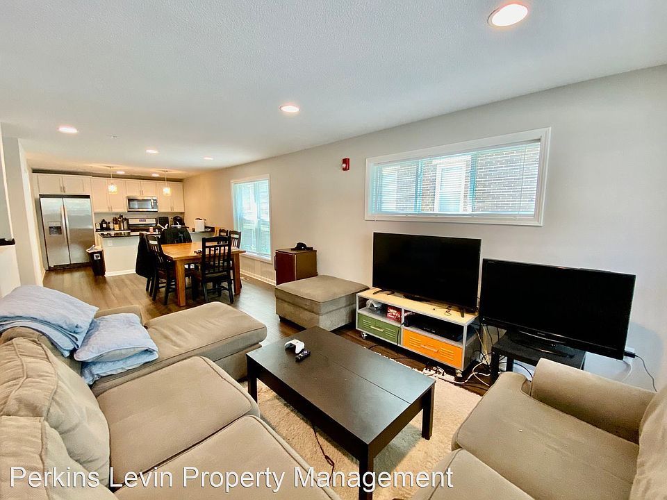 1st image of 3621 Bryant Ave S #3