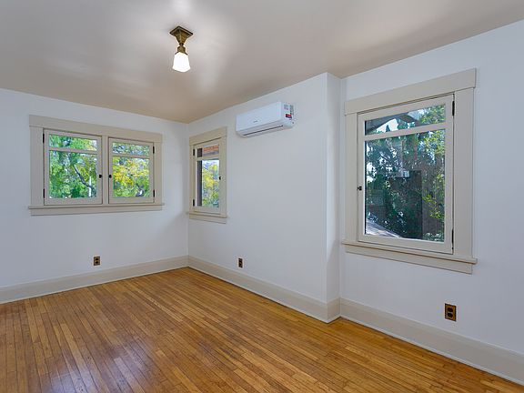 3rd image of 1185 E Orange Grove Blvd APT 4
