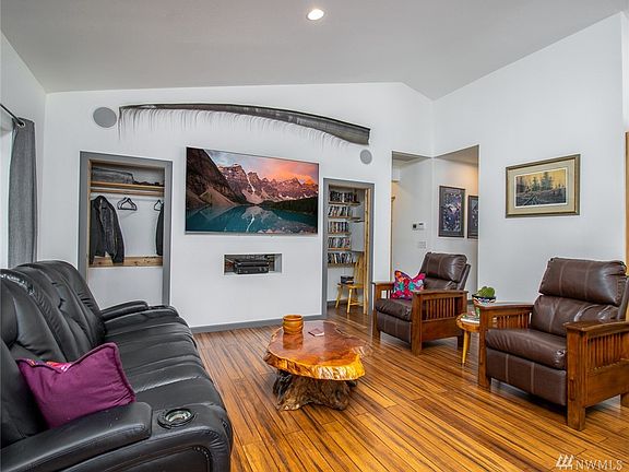 Bamboo floors throughout the main living area.