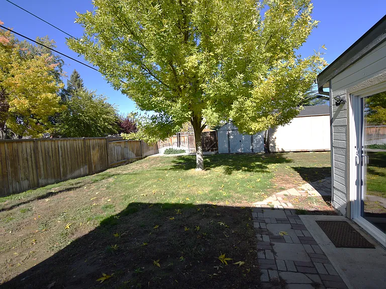 336 W Washington St — Photo 24