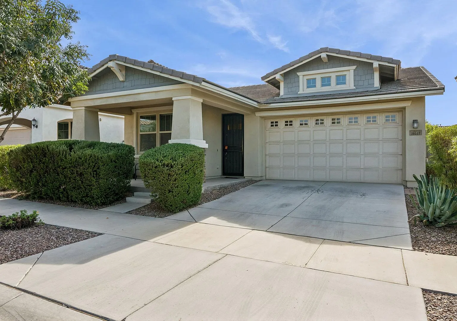 Sebring Ave 10517 E — Photo 1