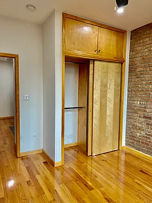 Rented by D H Realty & Management Inc | media 2