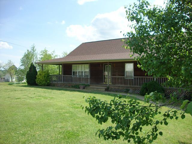 2nd image of 15 Ronald Dr