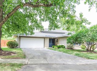 518 N Concord Ln, Carmel, IN 46032