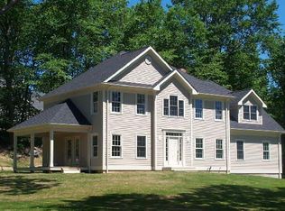 28 Somerset Ln, Newtown, CT 06482