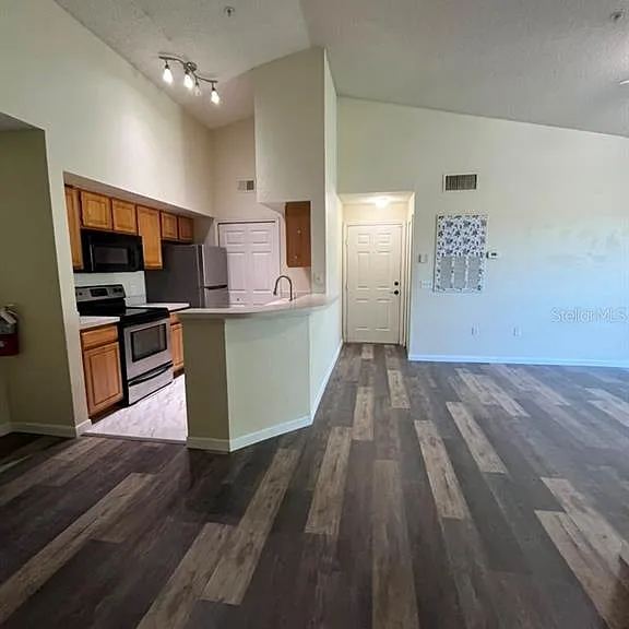 13025 Mulberry Park Dr #332 — Photo 5
