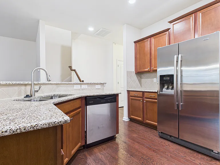 6005 Sweetbay Ln — Photo 5