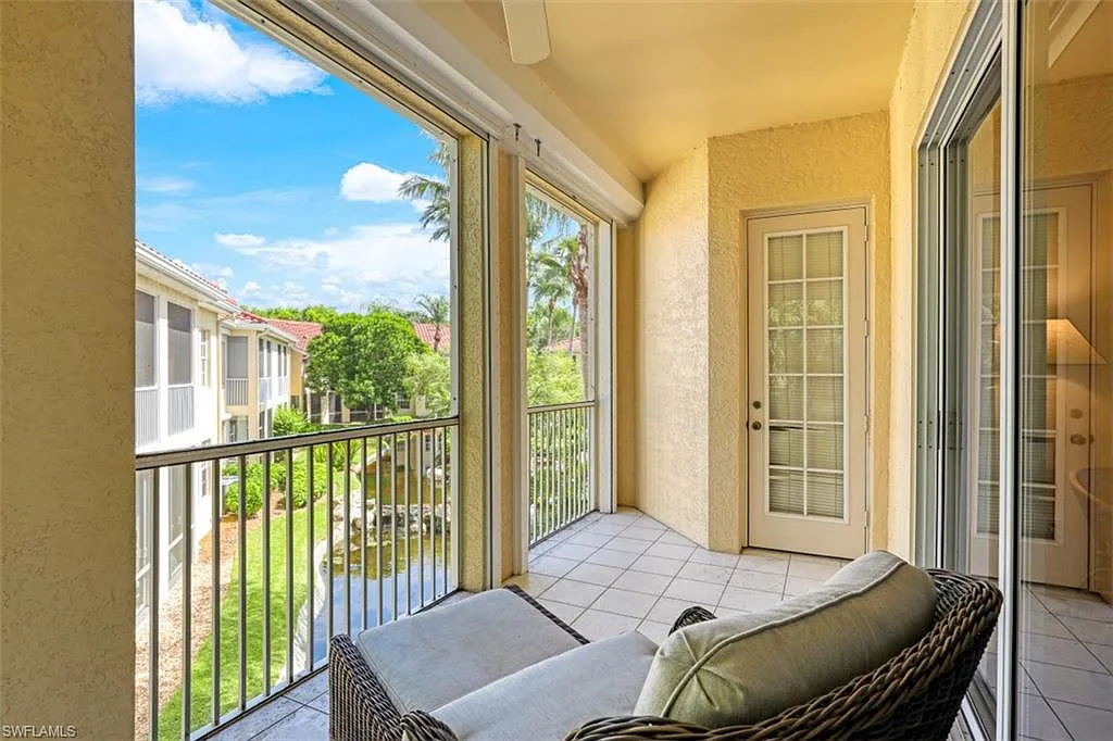 3 bed, 2.0 bath, 1967 sqft, $9,000 — Photo 2