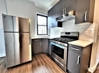 573 39th St #3, Brooklyn, NY 11232
