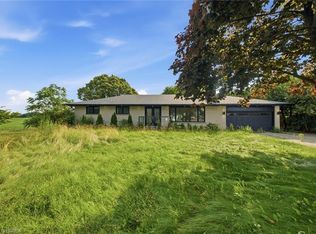 360 Bishopsgate Rd, Brant, ON N0E1A0