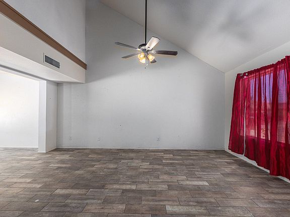 3rd image of 4407 W Keating Cir