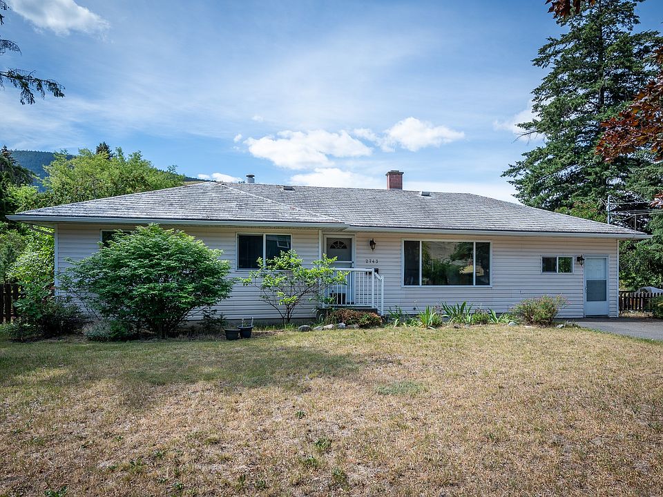1st image of 2743 Thompson Dr