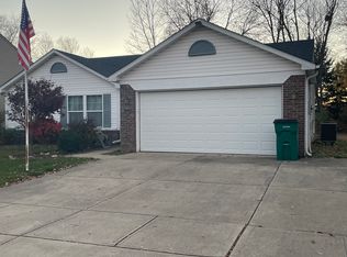 2418 Lakeshore Ct, Lebanon, IN 46052