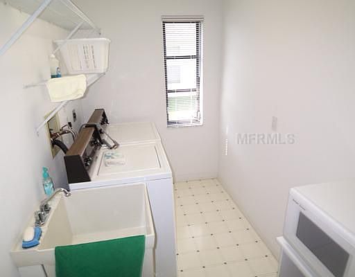 5th image of 11 Mariner Ln