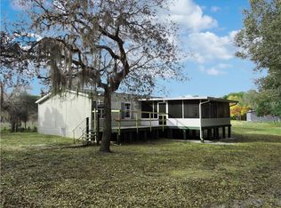 941 Bay Ct, Frostproof, FL 33843