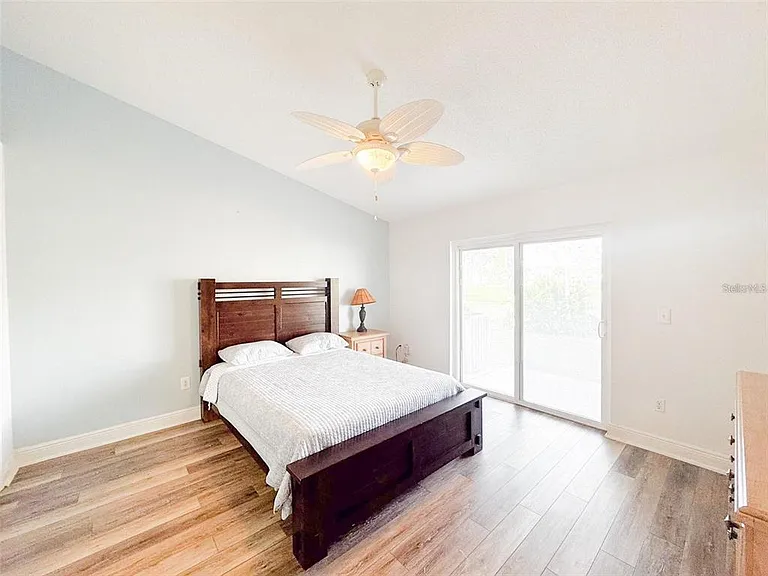2474 Saint Augustine Blvd — Photo 9