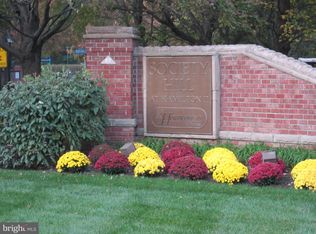 23 Versailles Ct, Hamilton, NJ 08619