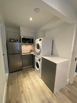 Rented by Townhouse Apartments | media 20