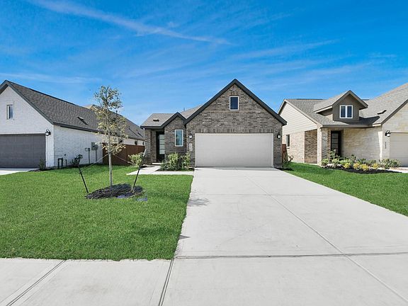 4th image of 1058 Blue Stone Dr