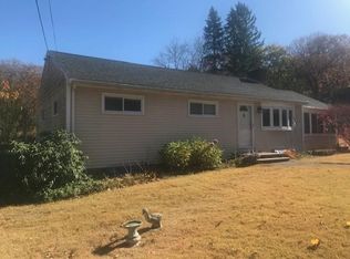 10 Uplook Dr, Sudbury, MA 01776