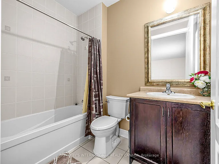 54 Kelways Cir #UPPER — Photo 21