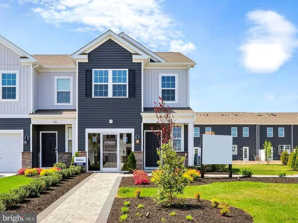 217 Hermosa Dr, Egg Harbor Township, NJ 08234