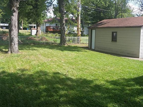 3rd image of 8525 Steve Ave