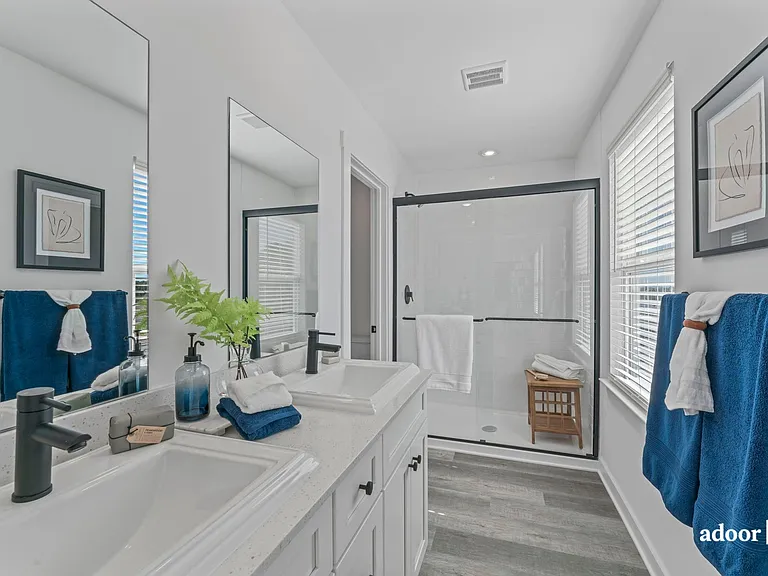 527 Driggs Dr — Photo 10