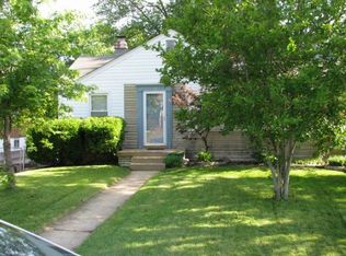 15 Constance Ct, Saint Ann, MO 63074